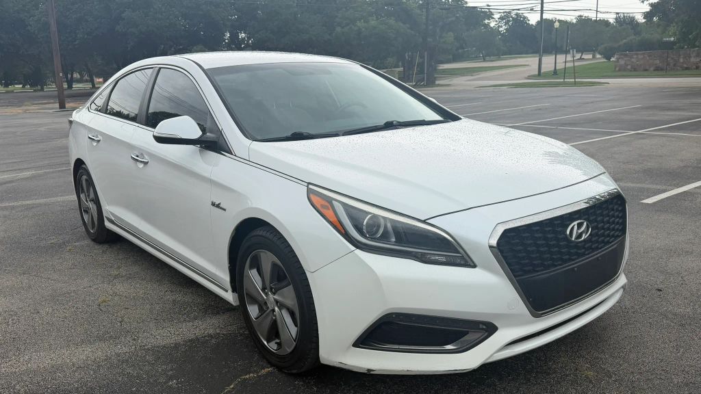 hyundai sonata hybrid 2017 KMHE34L18HA051272 image hyundai sonata hybrid 2017 KMHE34L18HA051272 image